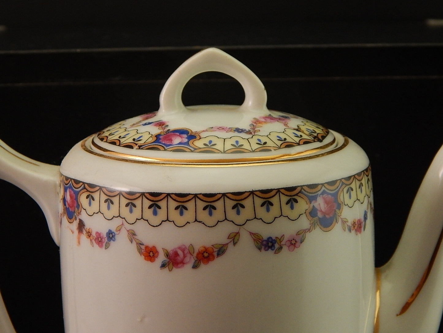 ANTICA ART DECO CAFFETTIERA PORCELLANA BOEMA DECORO A GHIRLANDA