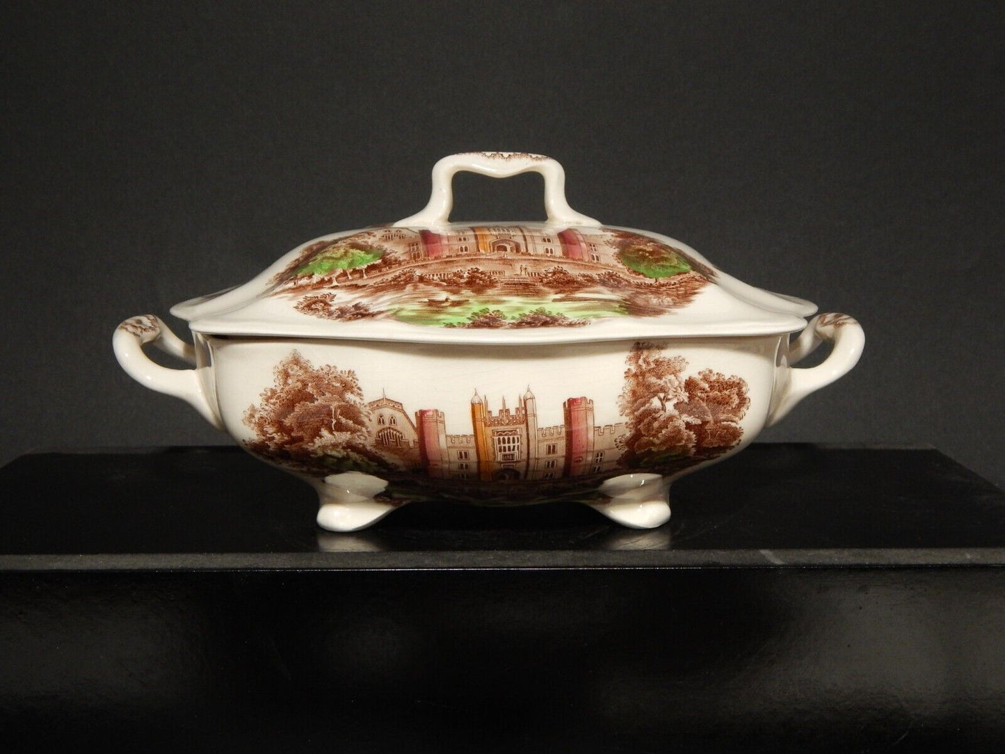 ANTICA LEGUMIERA ZUPPIERA PORCELLANA JOHNSON BROS ROYAL HOMES OF BRITAIN HAMPTON