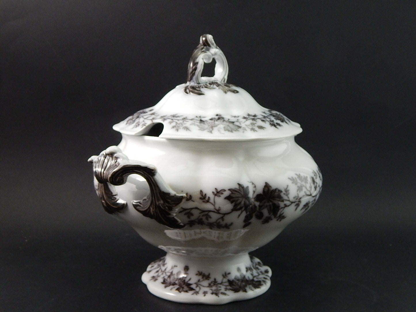 ANTICA RARA ZUPPIERA CENTROTAVOLA CERAMICA SARREGUEMINES U&Cie HUBLON 1800