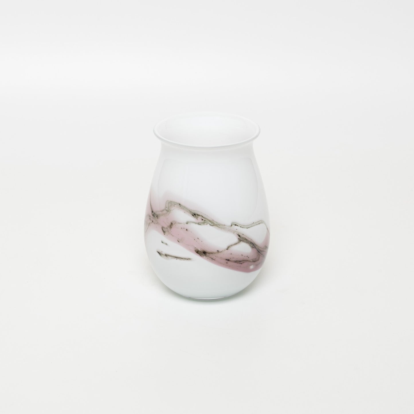 VASO VETRO SOFFIATO OPALINO BIANCO CON DECORO ROSA SAKURA HOLMEGARD MICHAEL BANG