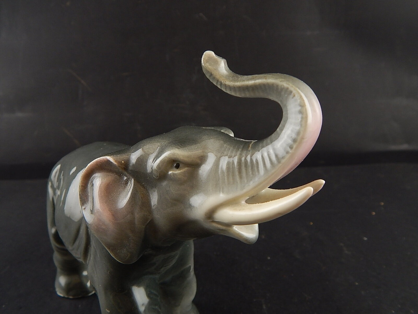 ANTICA ORIGINALE STATUINA ELEFANTE PORCELLANA TEDESCA PRIMO 900