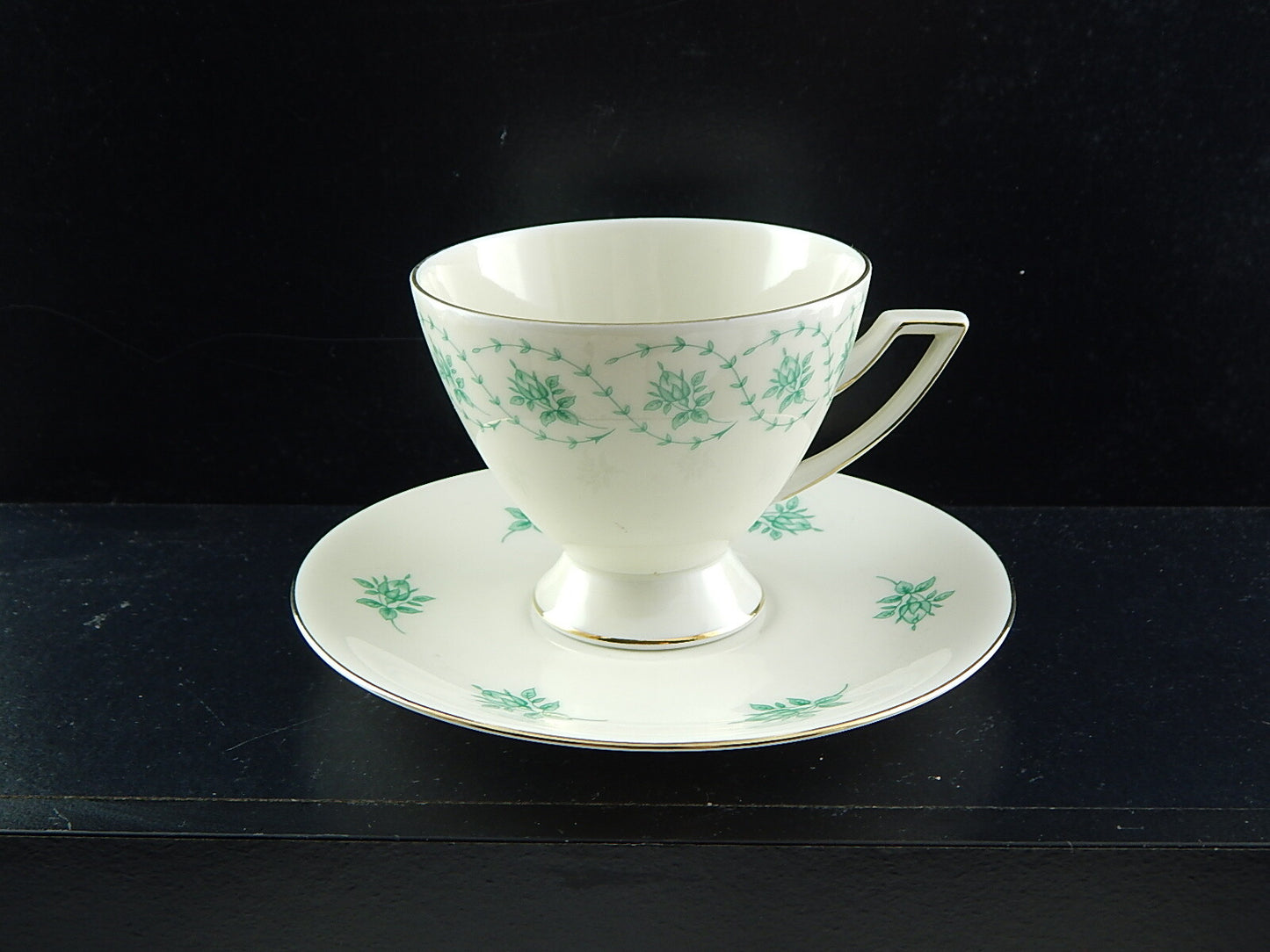 ANTICO SERVIZIO DA TÈ IMPERO PORCELLANA AVORIO E VERDE JAEGER&CO BAVARIA