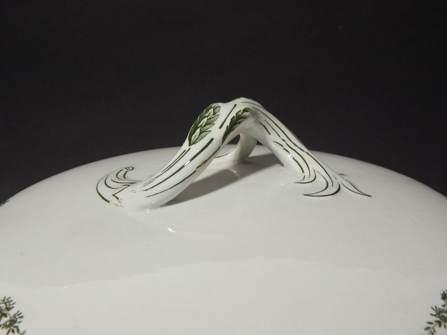 ANTICA RARA ZUPPIERA CENTROTAVOLA CERAMICA PETRUS REGOUT DECORO MARIE VERDE