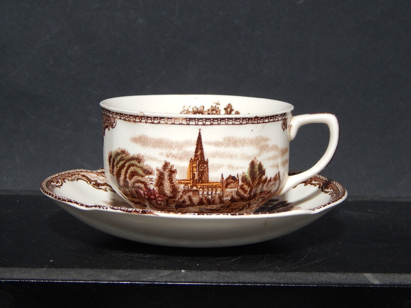 ANTICA TAZZA DA TE' PORCELLANA JOHNSON BROS OLD BRITAIN CASTLE MULTICOLOR