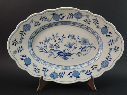 ANTICO VASSOIO PORCELLANA BIANCA BLU DECORO CIPOLLA BAVARIA OSCAR SCHALLER #1555