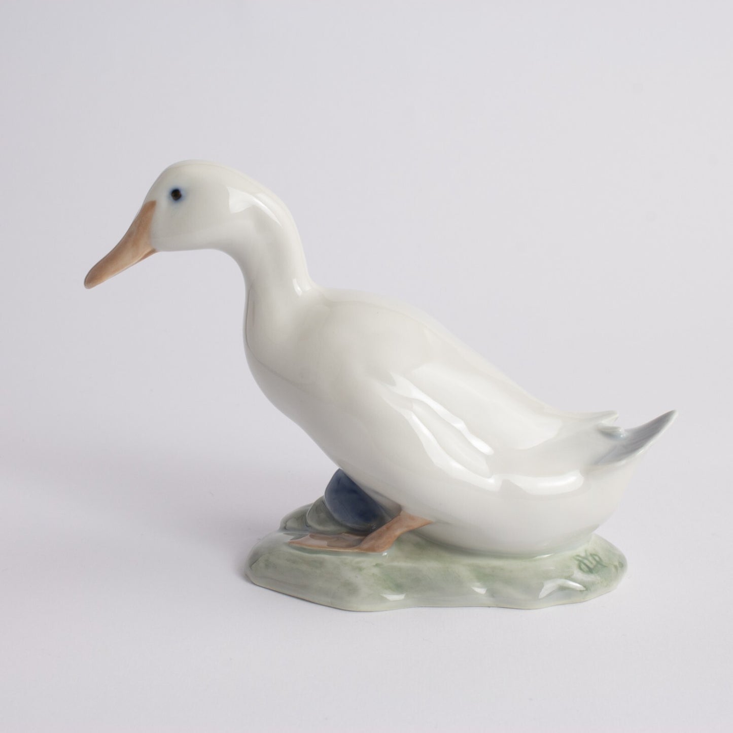 STATUINA PORCELLANA ROYAL COPENHAGEN "Papera" 1192 ORIGINALE HANDMADE DIFETTO