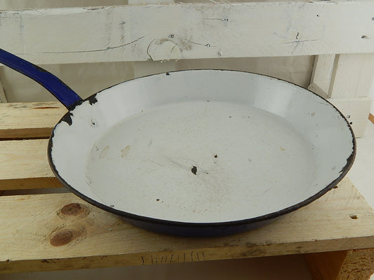 ANTICA PADELLA CM. 34 LATTA METALLO SMALTATA BIANCA E BLU 2 LEONI BASSANO