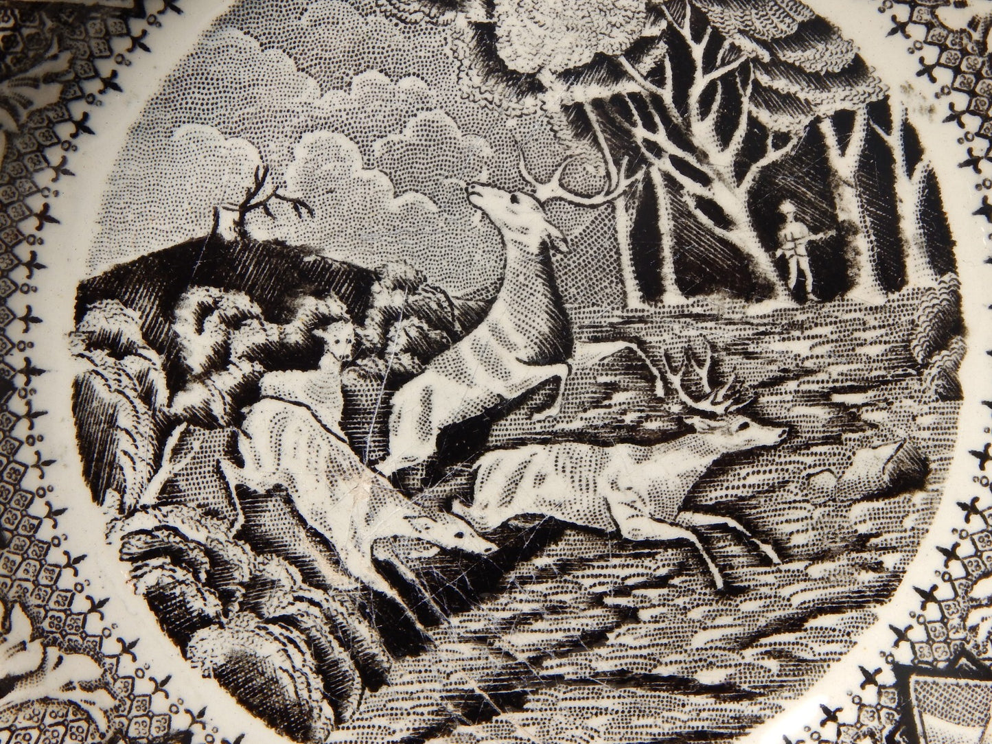 ANTICO RARO PIATTO CACCIA AL CERVO CERAMICA TURRITA LIVORNO MENICANTI FINE 800