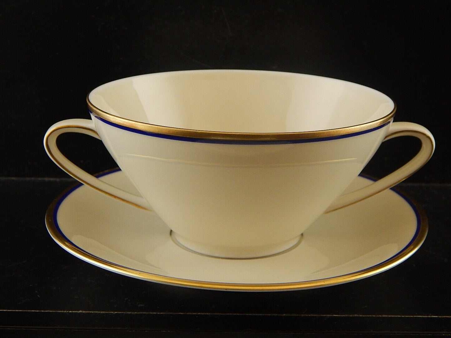 VINTAGE TAZZA DA BRODO STILE IMPERO PREZIOSA PORCELLANA JAEGER BAVARIA