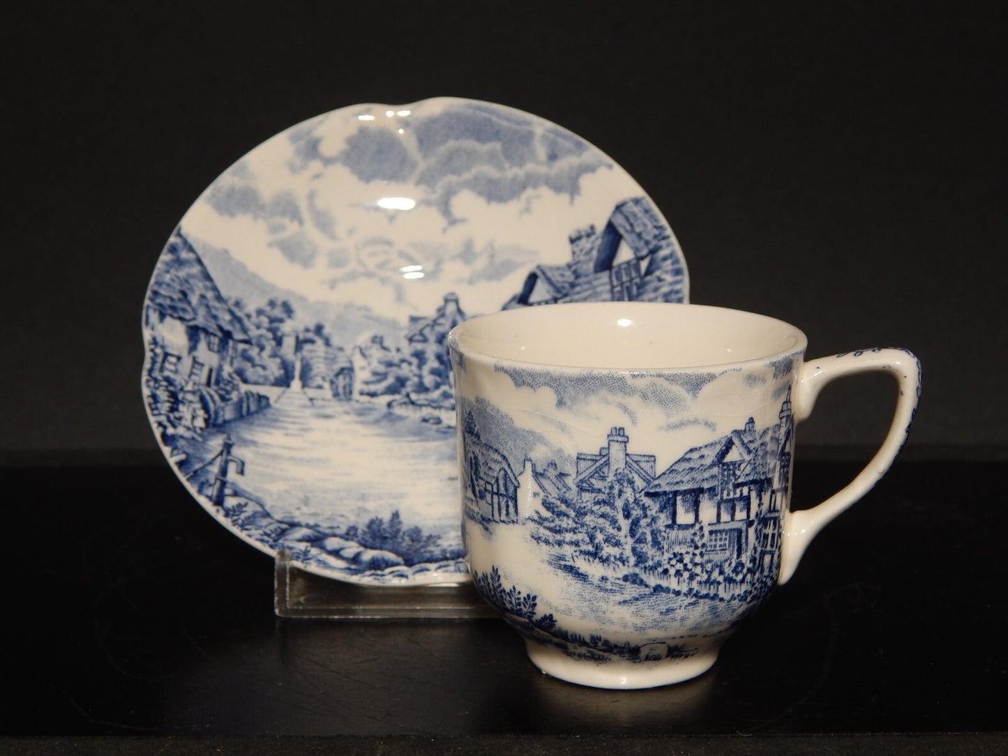 ANTICA TAZZINA CAFFE' SEMI PORCELLANA JOHNSON BROS OLDE ENGLISH COUNTRYSIDE