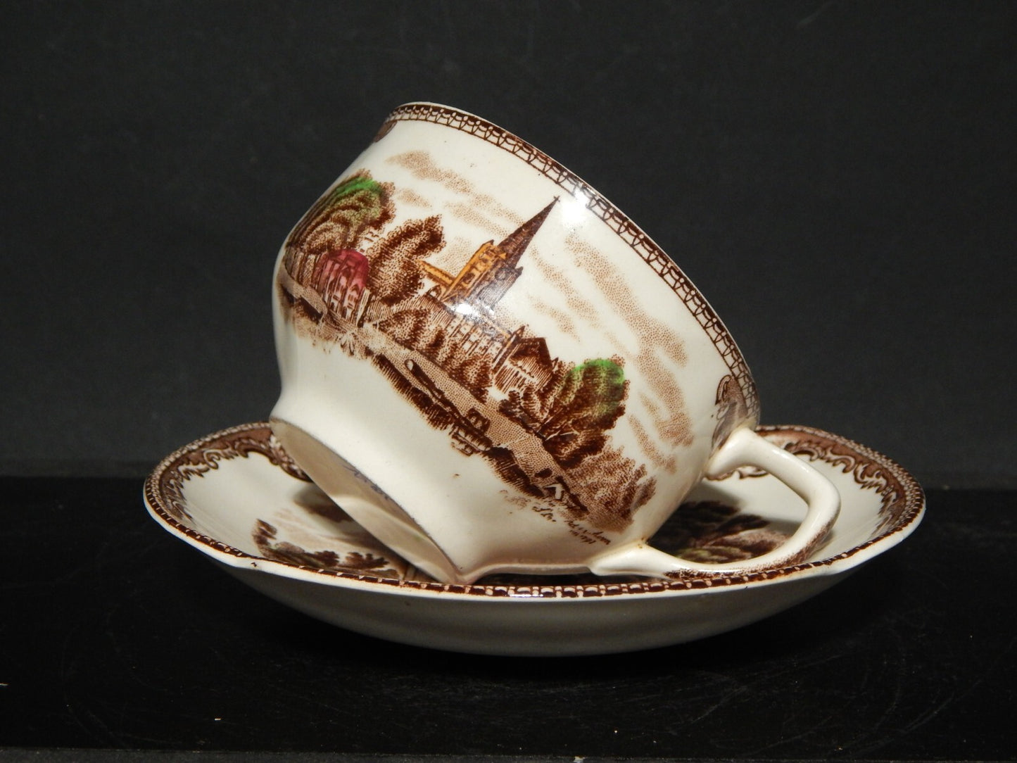 ANTICA TAZZA DA TE' PORCELLANA JOHNSON BROS OLD BRITAIN CASTLE MULTICOLOR