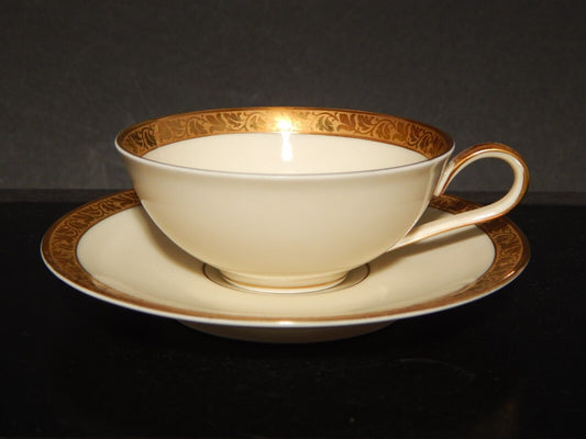 VINTAGE IMPERO TAZZINA CAFFE' PORCELLANA DECORO IN ORO HEINRICH SELB BAVARIA