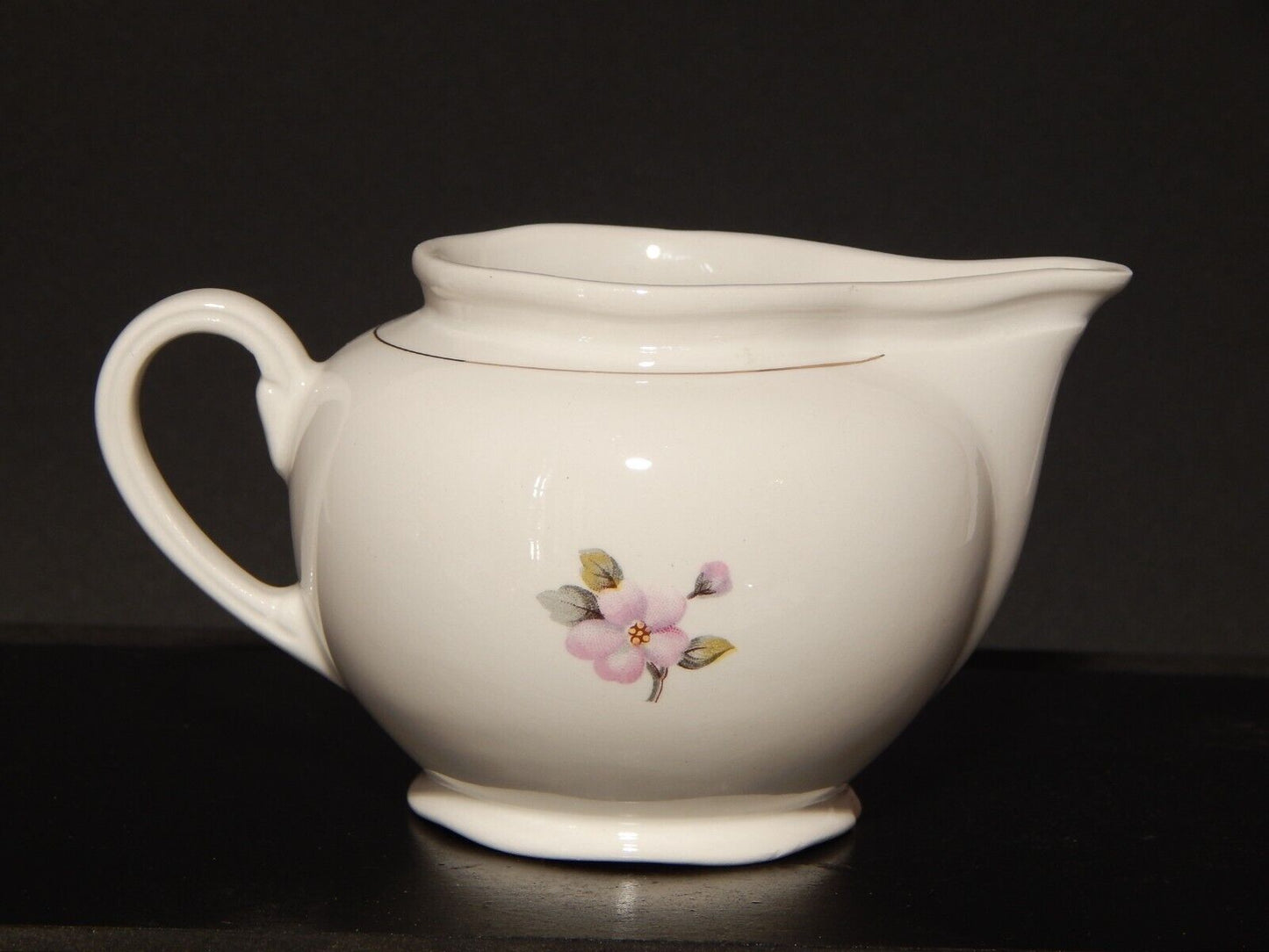 MODERNARIATO LATTIERA SOCIETA' CERAMICA ITALIANA LAVENO DECORO FIORI DI PESCO