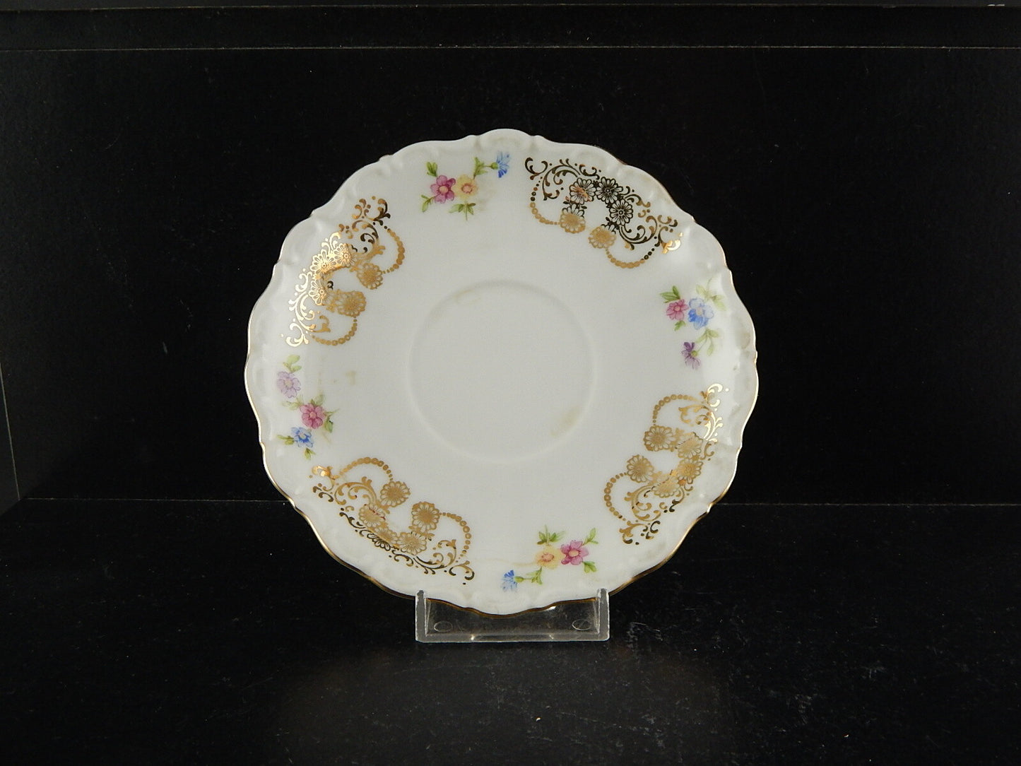 ANTICA TAZZA TE' PORCELLANA BIANCA ARABESCHI ORO BAVARIA SELTMANN THERESIA DALIA