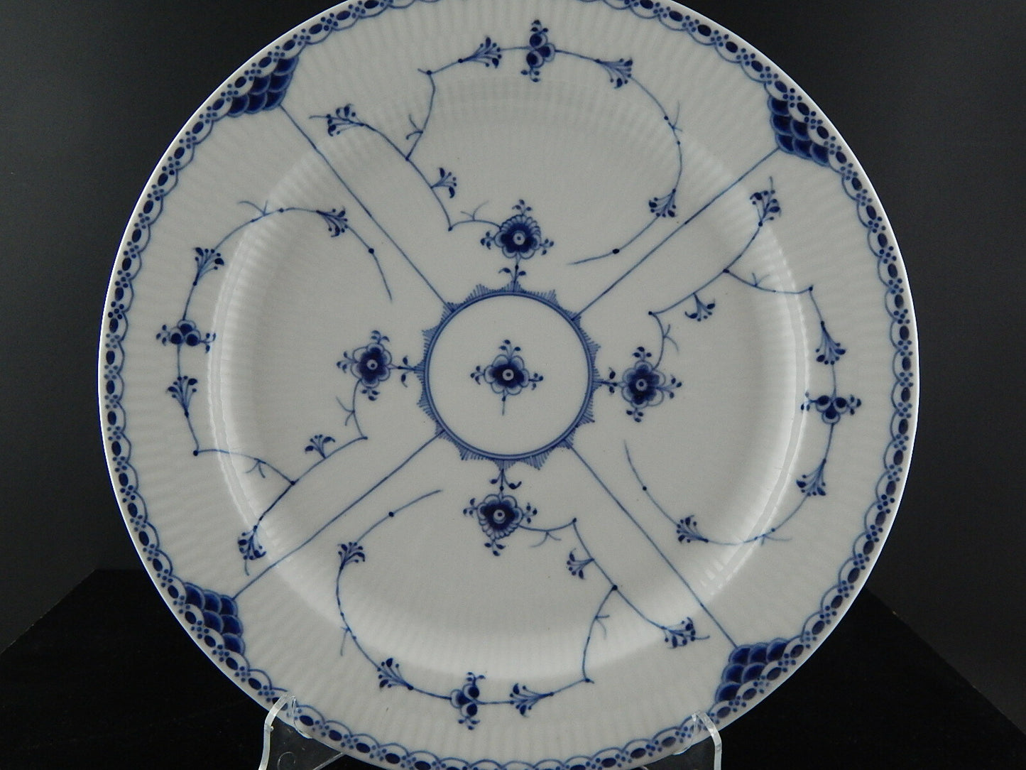 ROYAL COPENHAGEN PORCELLANA BLUE FLUTED HALF LACE ANTICO PIATTO PORTATA CM 32