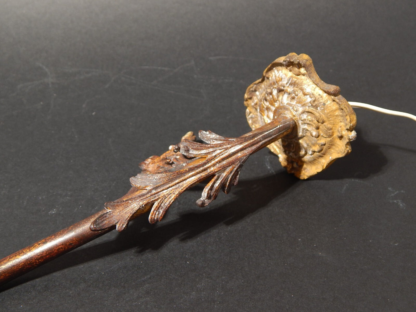 ANTICA LIBERTY APPLIQUE LAMPADA PARETE OTTONE TULIP IN VETRO SATINATO