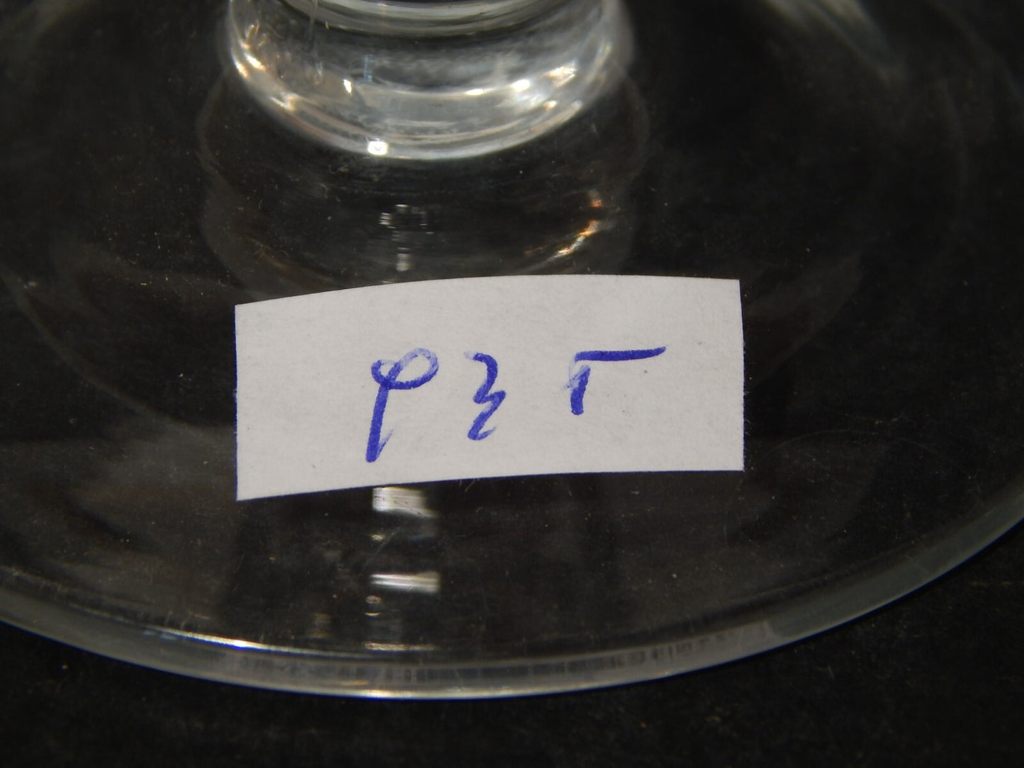 ANTICO ART DECO ELEGANTE SERVIZIO 18 BICCHIERI CALICI VETRO MOLATO