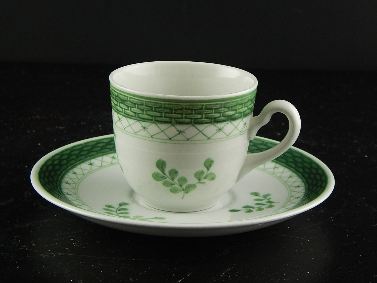 ROYAL COPENHAGEN CERAMICA FAJANCE GREEN FLOWER TAZZA DIPINTA MANO FIORI VERDI