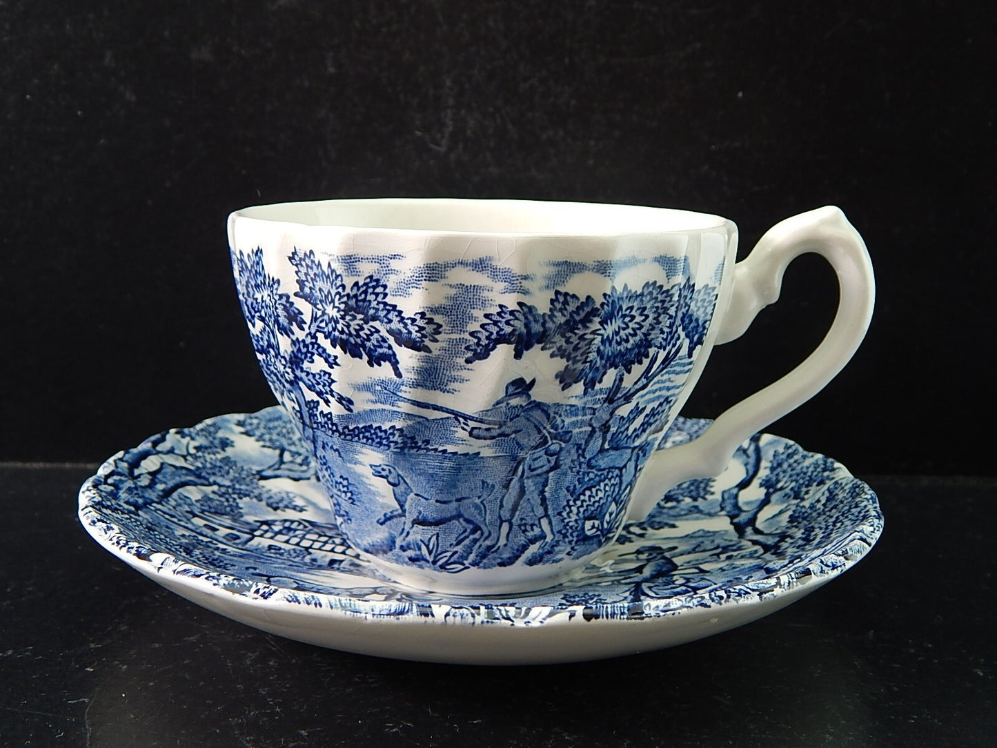 VINTAGE CERAMICA TAZZA TE' THE HUNTER MYOTT POTTERY ENGLAND IL CACCIATORE #2120