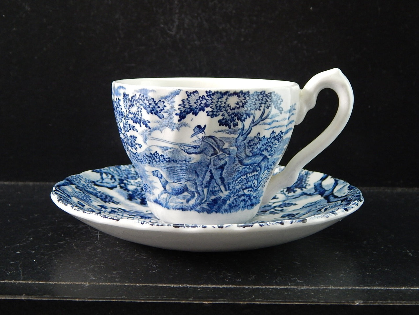 VINTAGE CERAMICA TAZZINA THE HUNTER MYOTT POTTERY ENGLAND IL CACCIATORE #2125