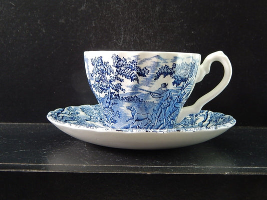 VINTAGE CERAMICA TAZZA TE' THE HUNTER MYOTT POTTERY ENGLAND IL CACCIATORE #2117