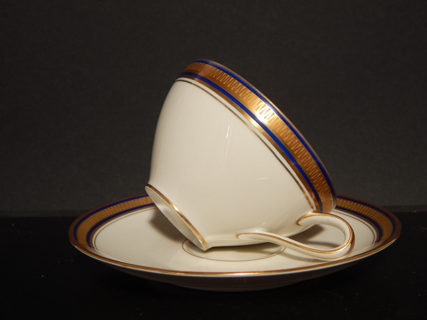 ANTICO STILE IMPERO PREZIOSO TRIO TAZZA TE' PORCELLANA ESCHENBACH BAVARIA