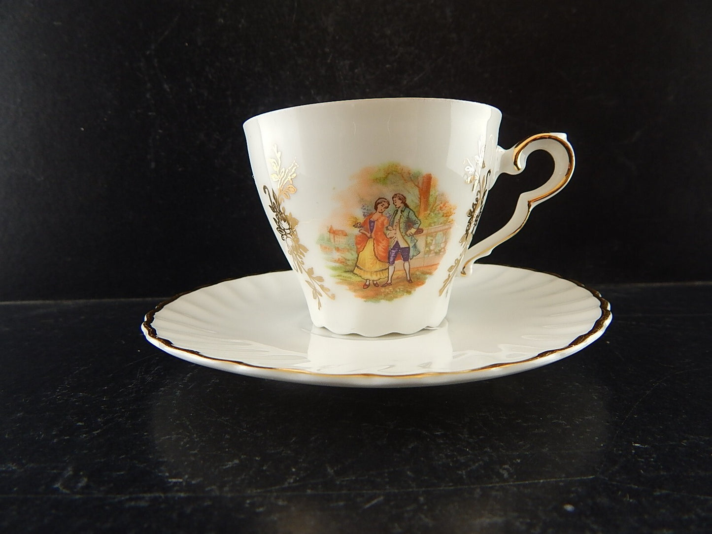 ANTICA TAZZINA CAFFE' PORCELLANA RHEINPFALZ BAVARIA SCENA GALANTE A237