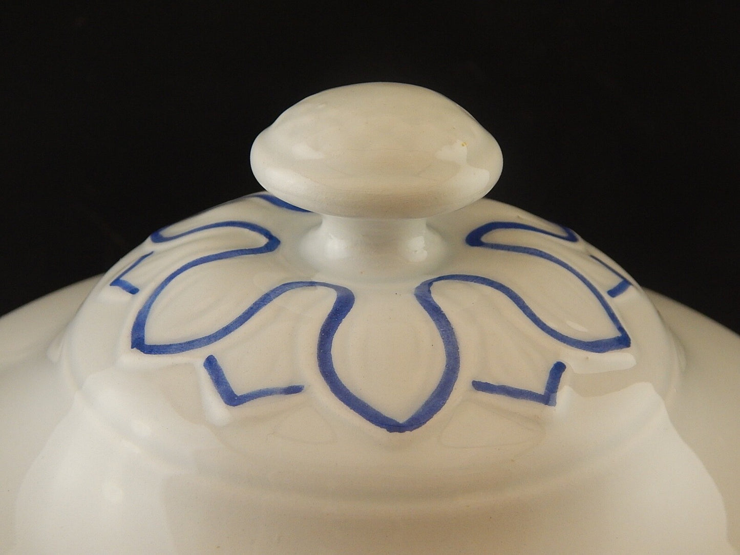 ANTICA PRIMO 900 ZUPPIERA CENTROTAVOLA PORCELLANA BIANCA VIOLE DEL PENSIERO BLU