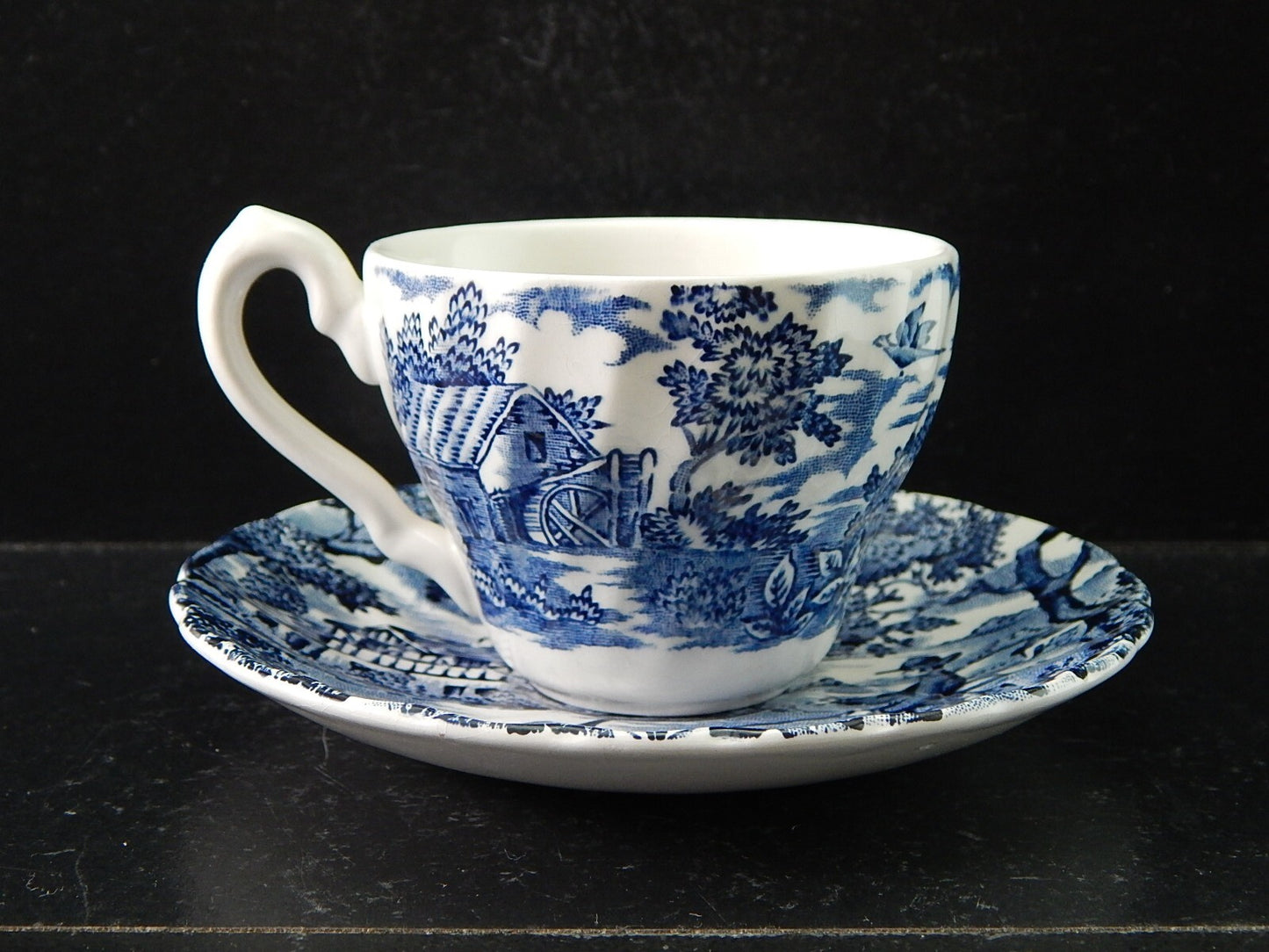 VINTAGE CERAMICA TAZZINA THE HUNTER MYOTT POTTERY ENGLAND IL CACCIATORE #2126