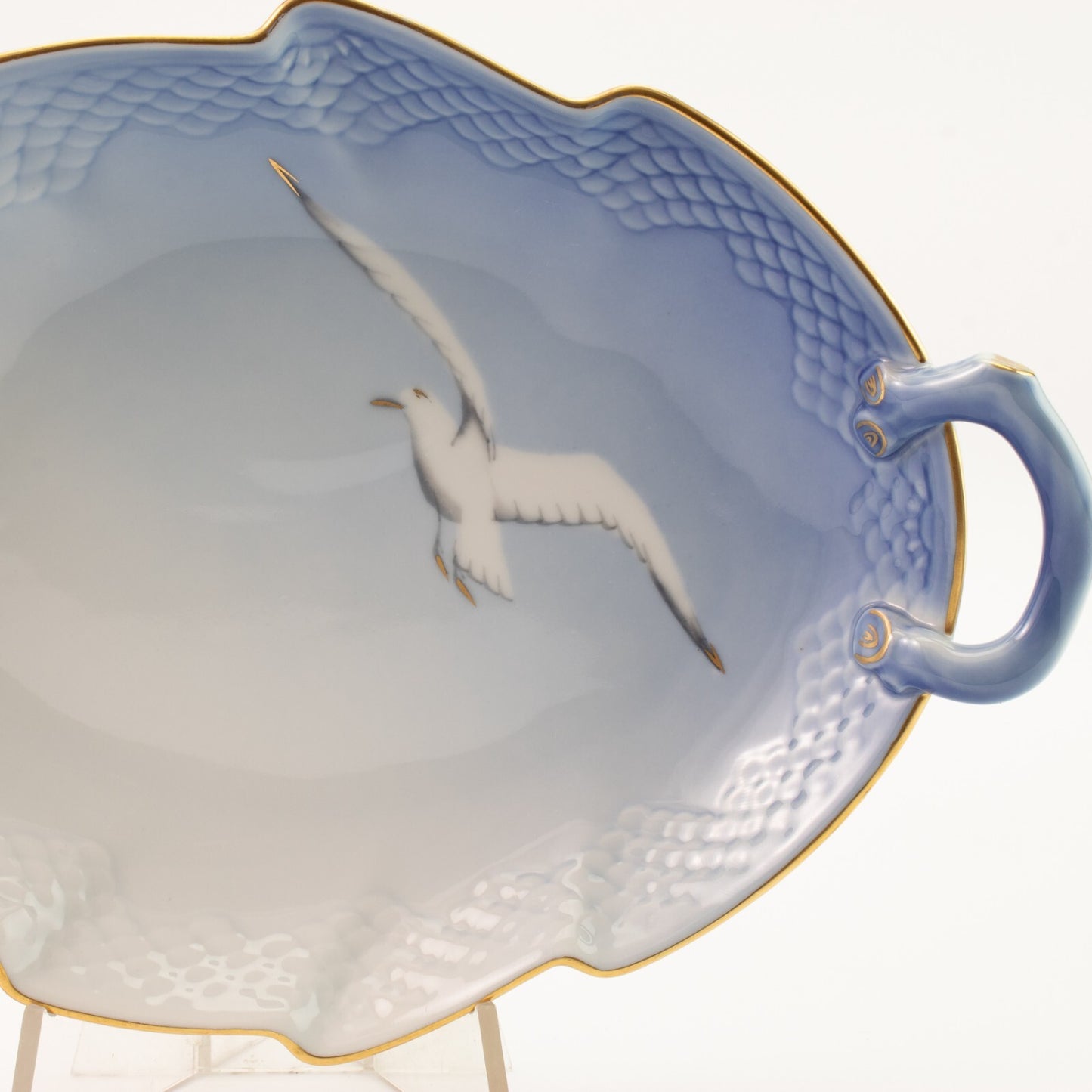 PIATTO PORTATA A FOGLIA PORCELLANA E ORO ZECCHINO GABBIANI BING&GRONDAHL 199