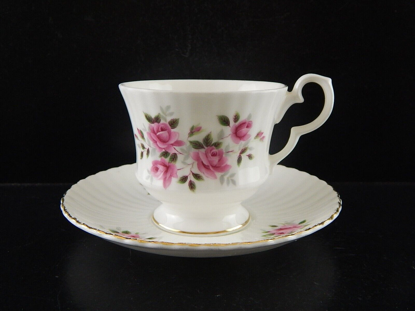 PREZIOSA PORCELLANA INGLESE ROYAL WINDSOR TAZZA VINTAGE BONE CHINA ROSE