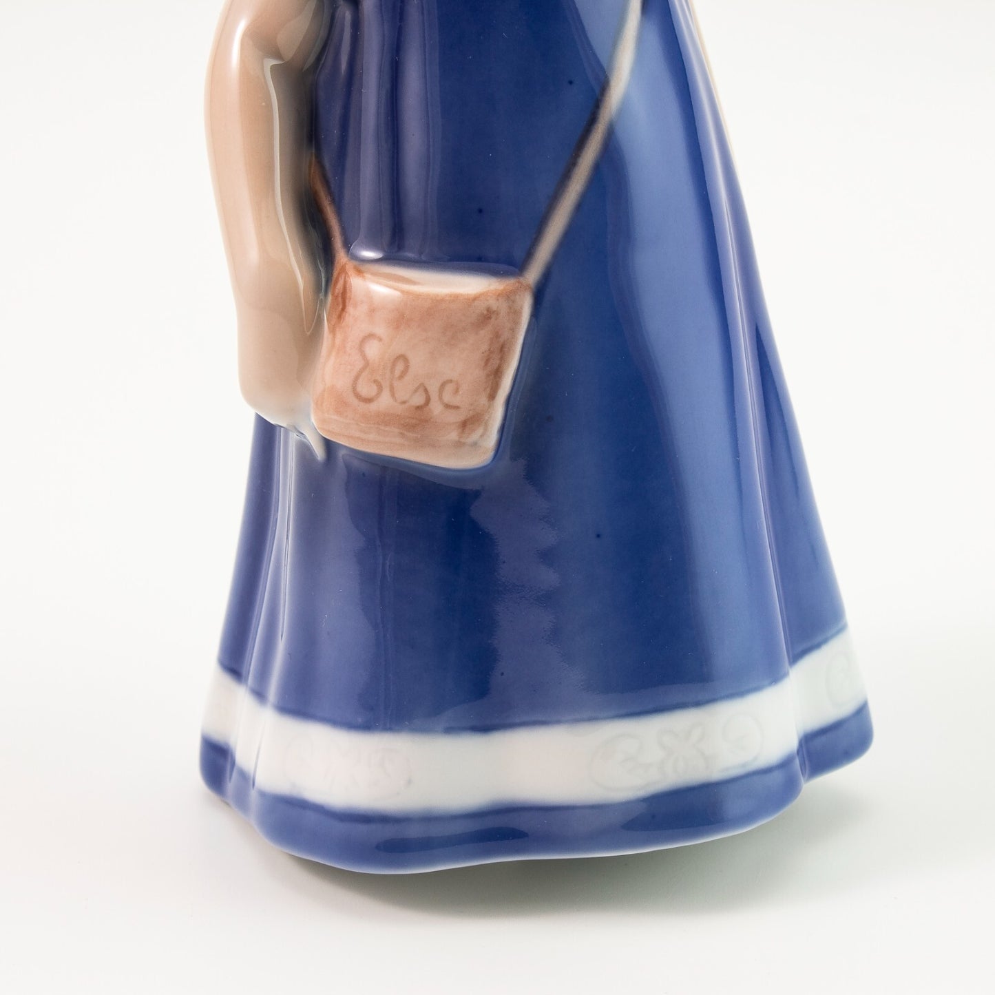STATUINA PORCELLANA ROYAL COPENHAGEN BING&GRONDAHL "Else con Vestito Blu" CM 17