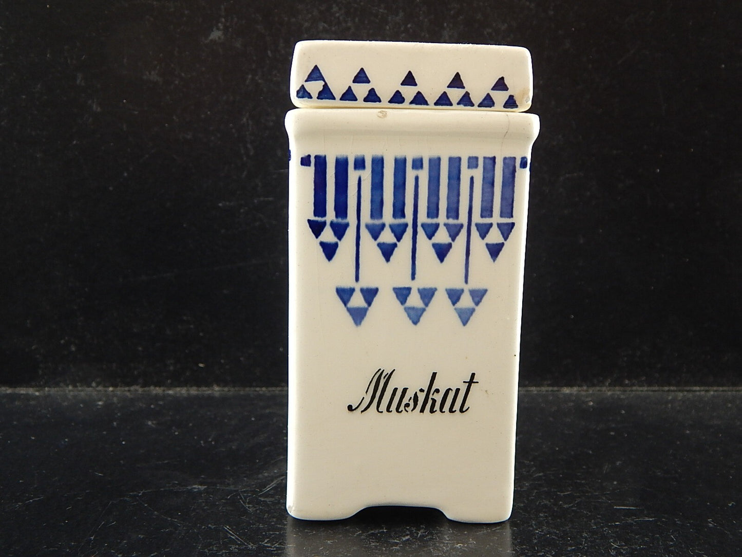 ANTICO BARATTOLO SPEZIE CERAMICA NOCE MOSCATA CUCINA ART DECO 1900 BIANCO BLU