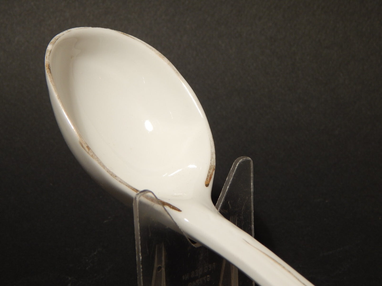 ANTICO RARO CUCCHIAIO DA SALSIERA IN PORCELLANA BIANCA CON DECORO IN ORO