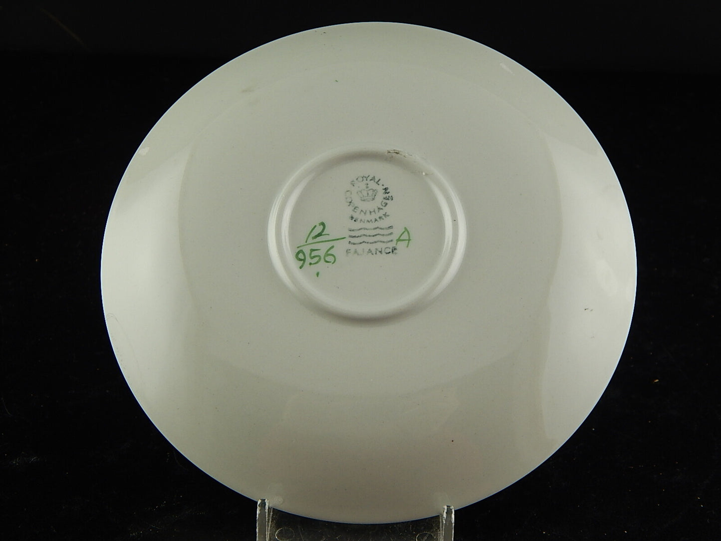 ROYAL COPENHAGEN CERAMICA FAJANCE GREEN FLOWER TAZZA DIPINTA MANO FIORI VERDI