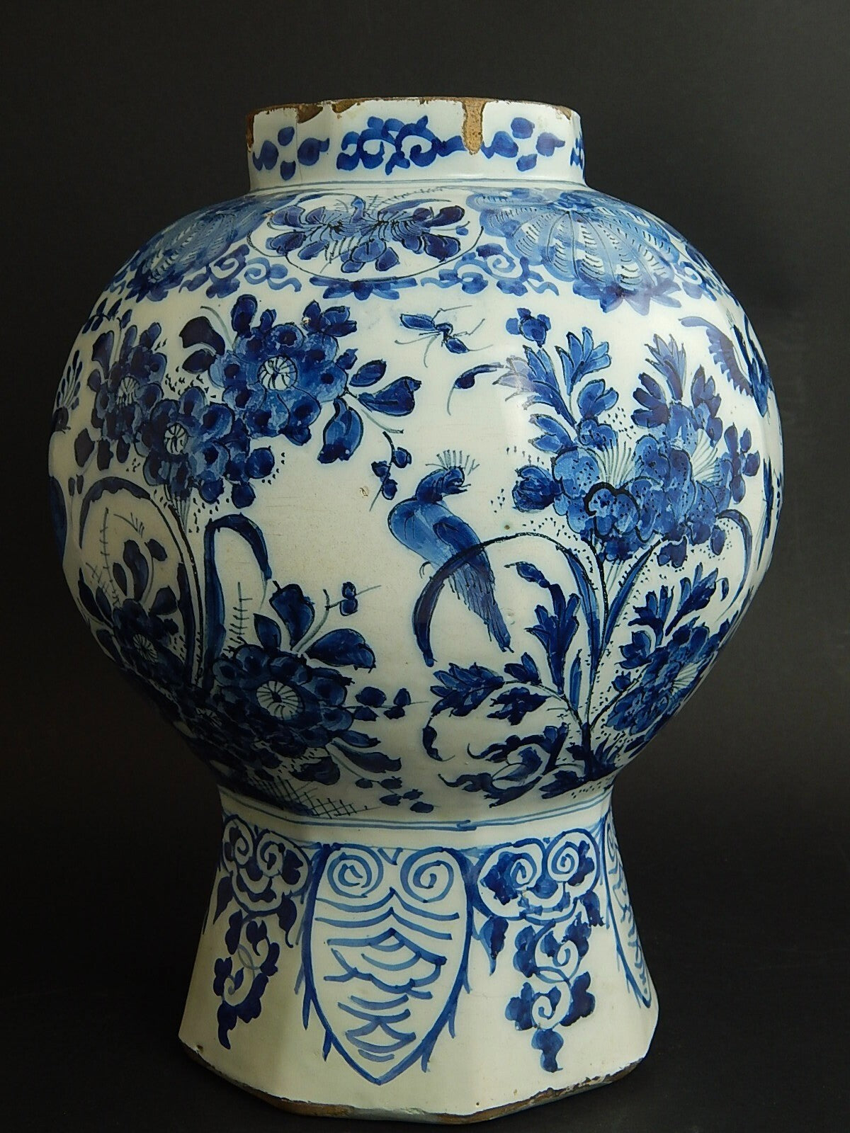 ANTICO PREZIOSO GRANDE VASO OTTAGONALE CERAMICA DELFT FINE XVII SECOLO I PAVONI