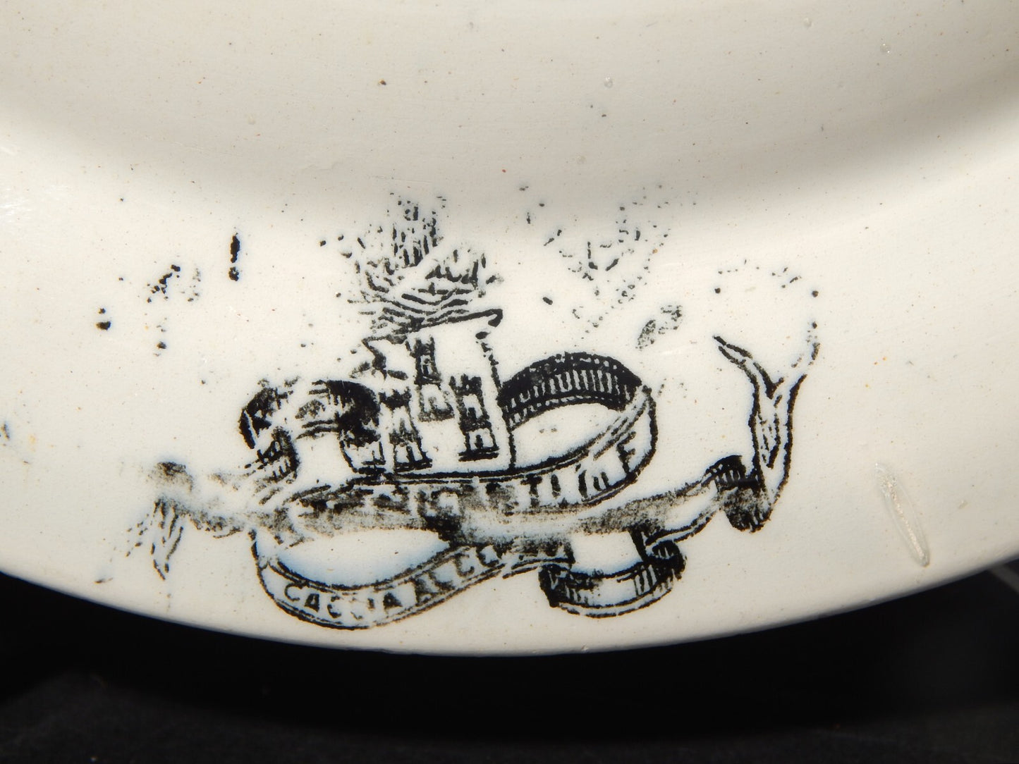 ANTICO RARO PIATTO CACCIA AL CERVO CERAMICA TURRITA LIVORNO A MENICANTI FINE 800