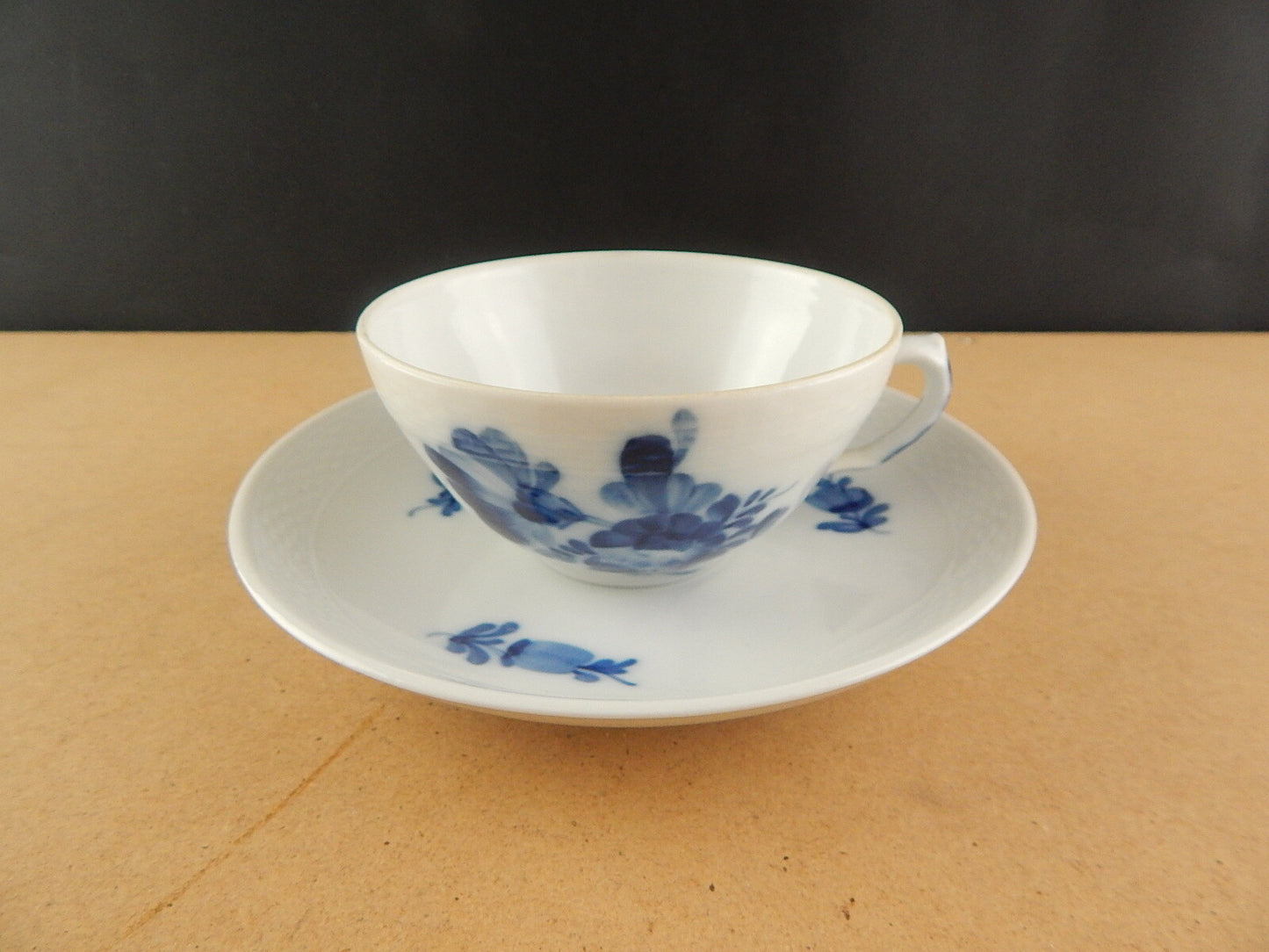 ROYAL COPENHAGEN PORCELLANA BLUE FLOWER TEA CUP SAUCER TAZZA TÈ DIPINTA MANO #2