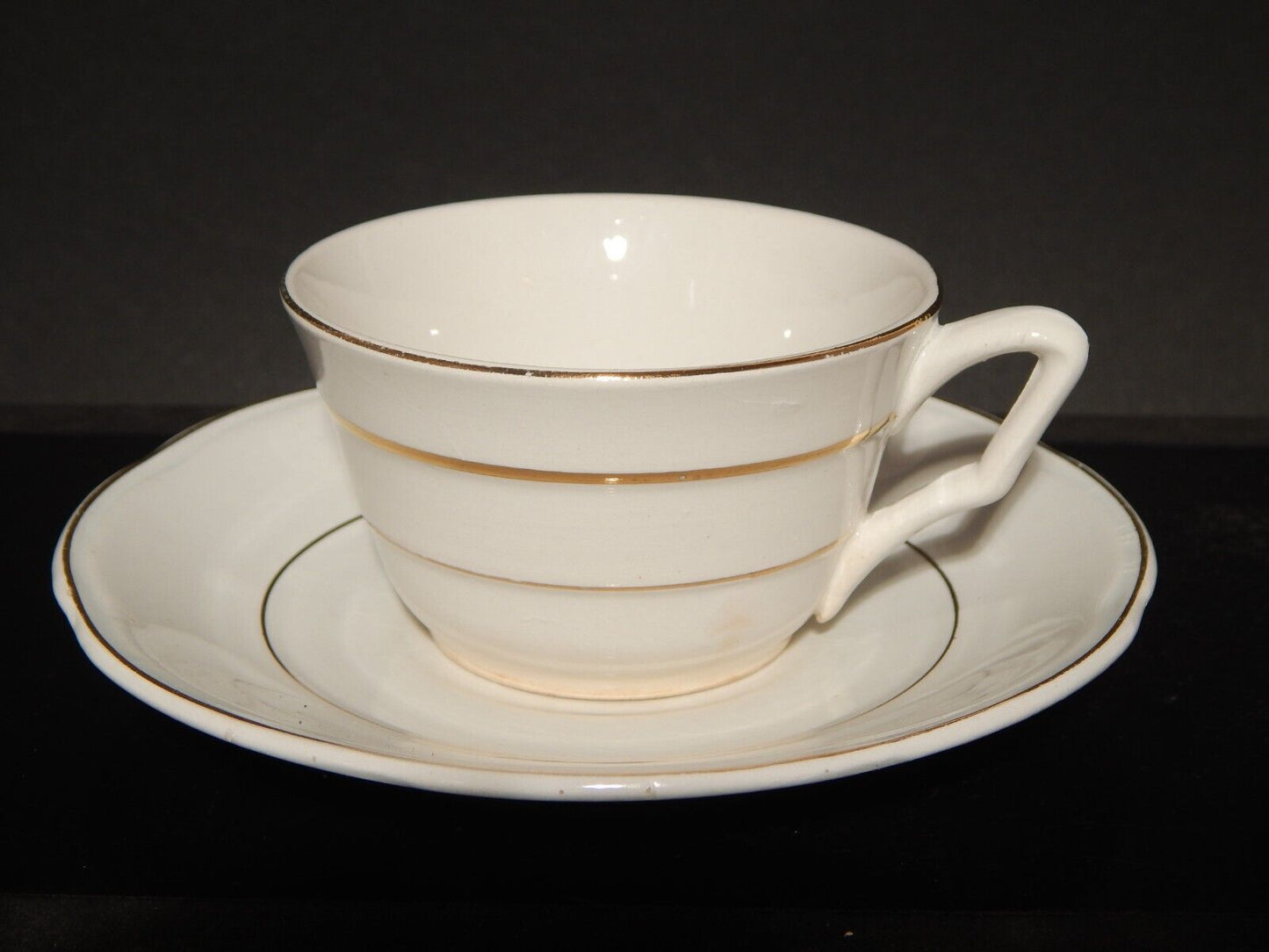 ANTICO ART DECO TAZZA DA TE' CERAMICA PROFILI ORO REVELLI LAVENO