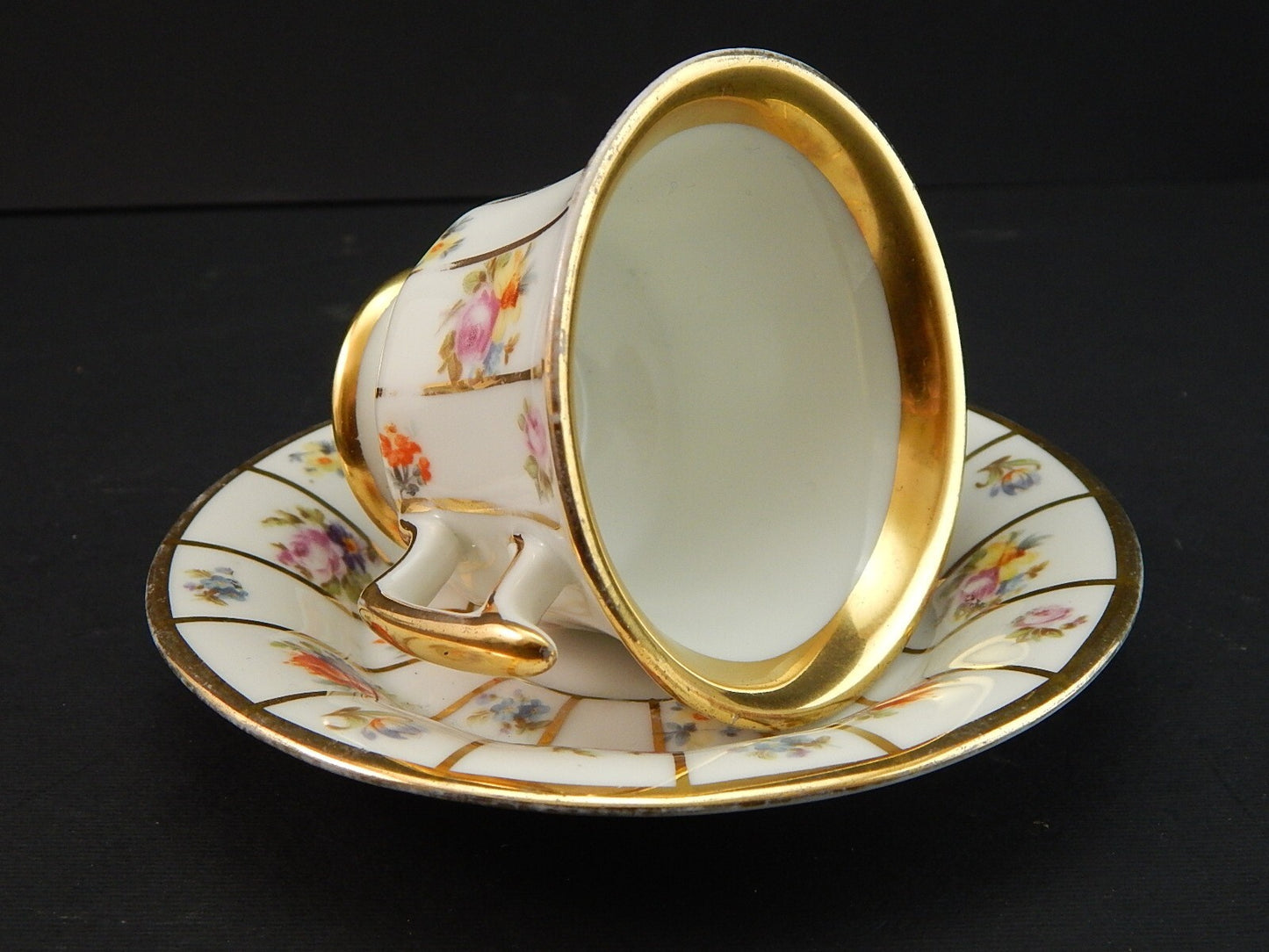 ANTICA PREZIOSA EPIAG TAZZA PORCELLANA BIANCA FIORI POLICROMI E ORO STILE IMPERO