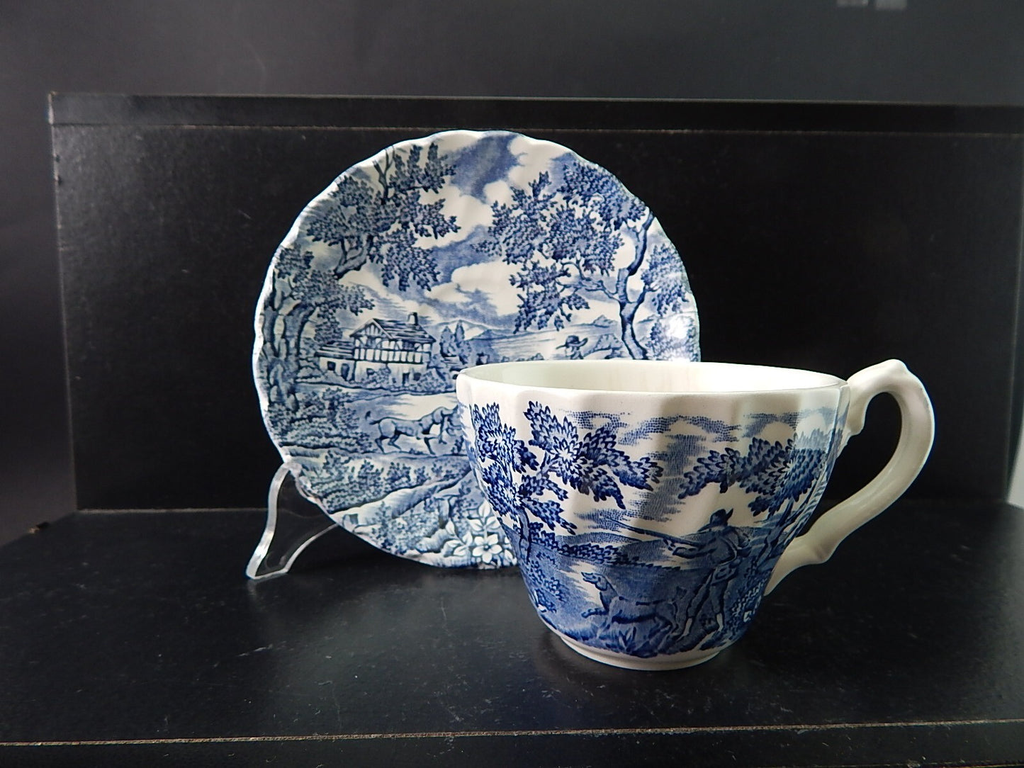 VINTAGE CERAMICA TAZZA TE' THE HUNTER MYOTT POTTERY ENGLAND IL CACCIATORE #2119