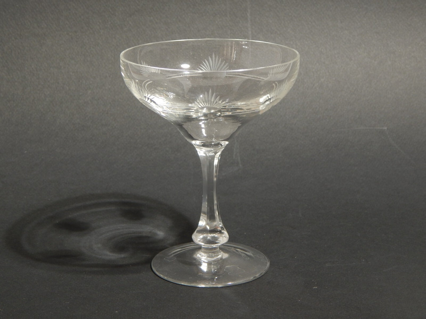 ANTICO ART DECO SET 4 CALICI COPPE CHAMPAGNE IN CRISTALLO BOEMIA INCISI E MOLATI