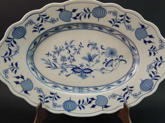 ANTICO VASSOIO PORCELLANA BIANCA BLU DECORO CIPOLLA BAVARIA OSCAR SCHALLER