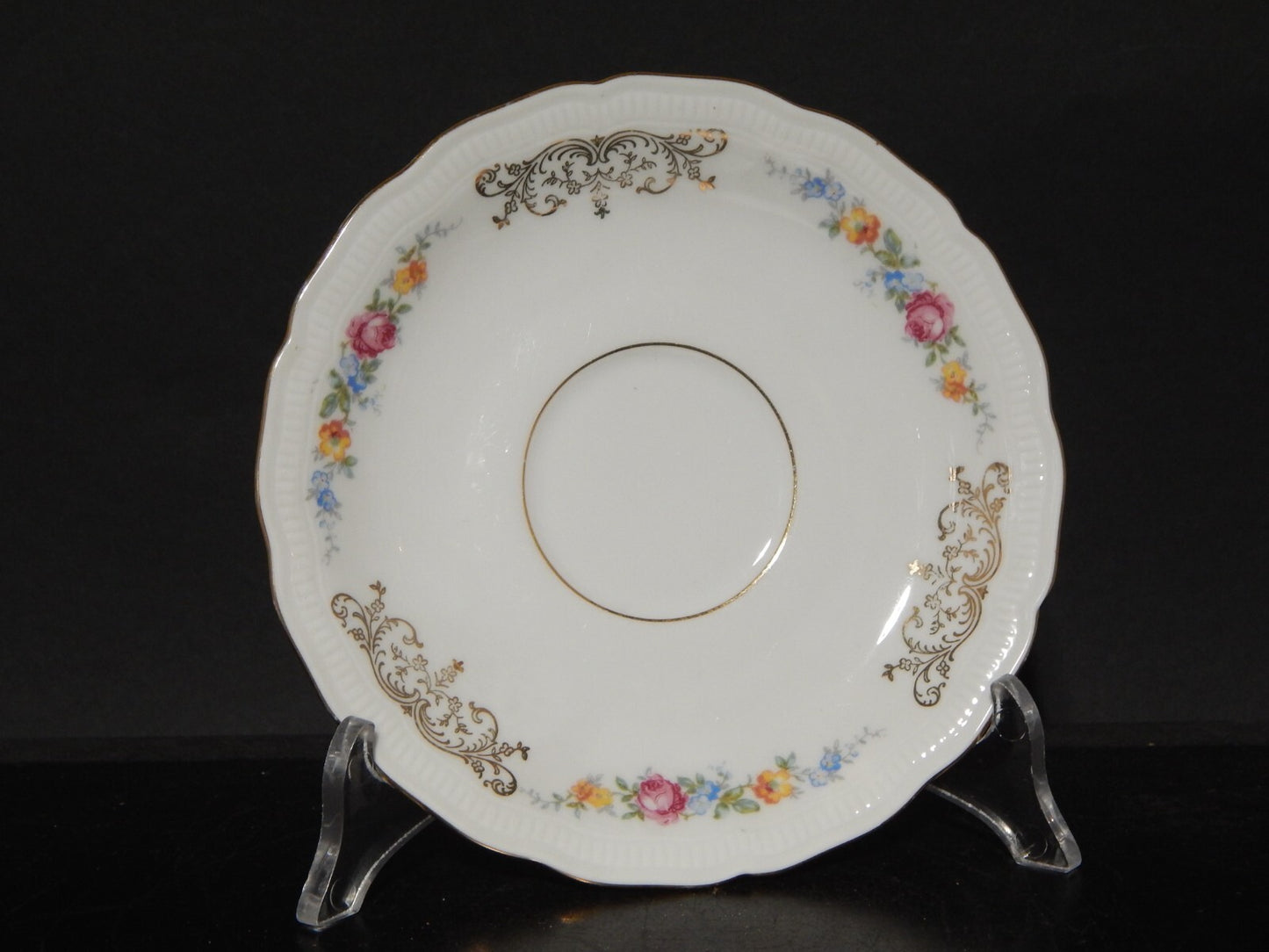 ANTICA TAZZA TE' PORCELLANA BIANCA FIORI E ARABESCHI ORO BAVARIA SELTMANN RENATE