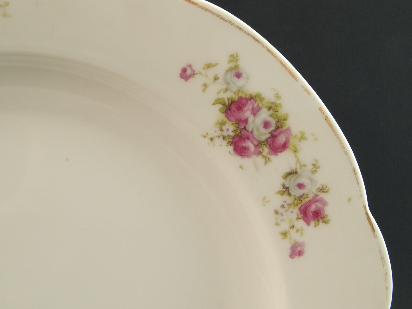 ANTICO LIMOGES VASSOIO ROTONDO PORCELLANA FINE 800 BOUQUET DI ROSE 31,5 CM