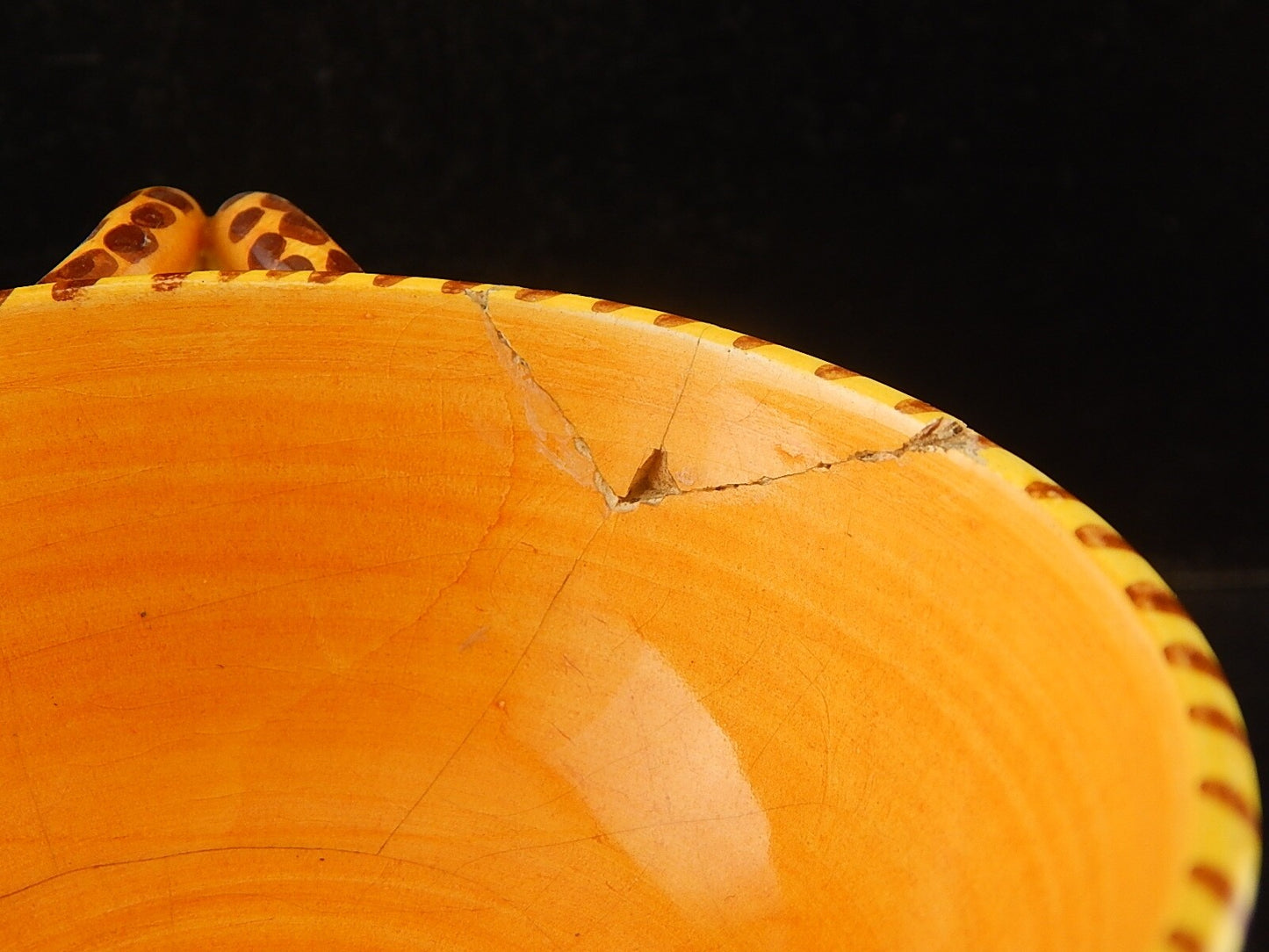 ANTICA TAZZA MAIOLICA CERAMICA POLICROMA FANTECHI ANSA A SERPE PRIMO 900 #8905