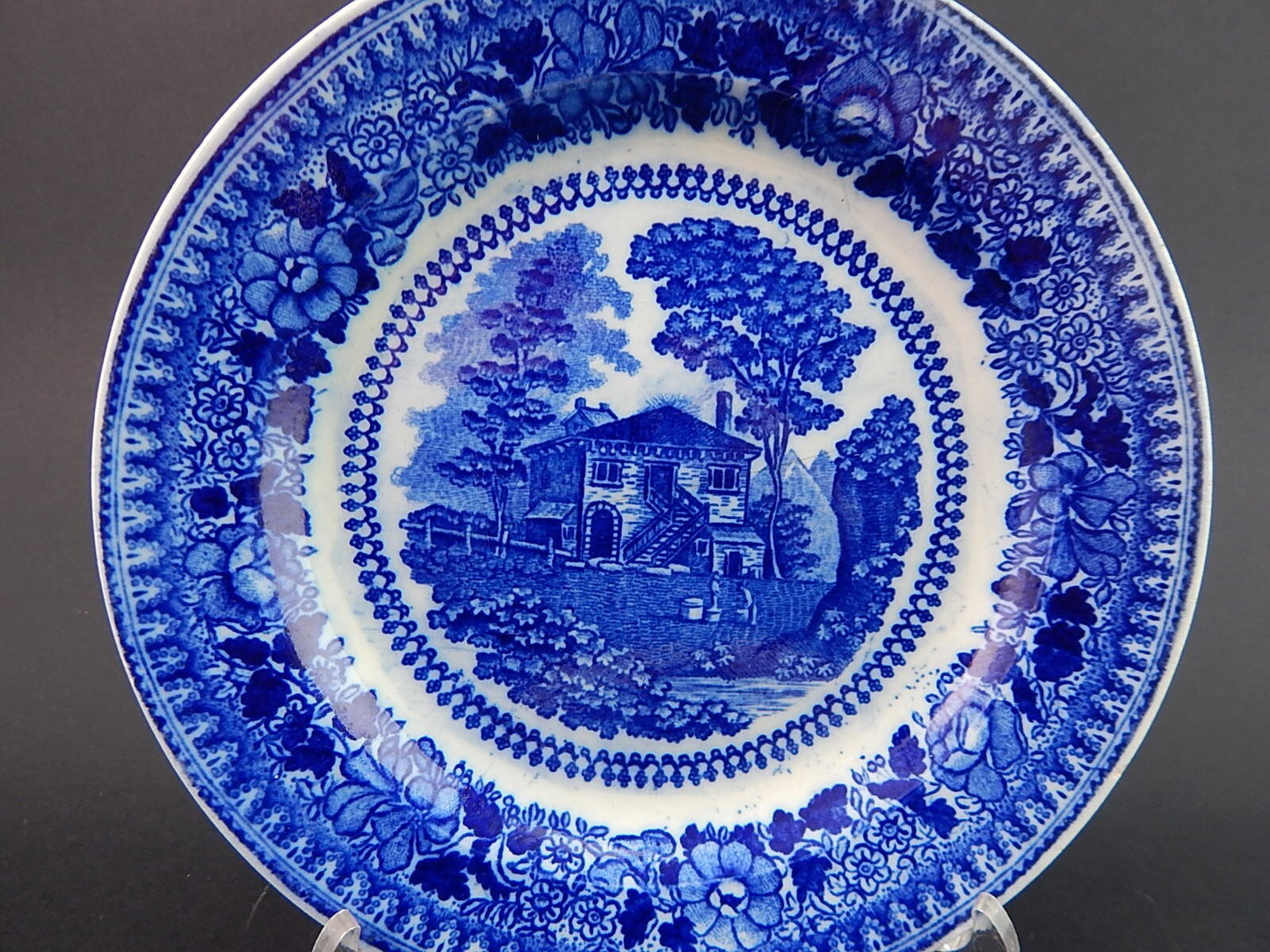 ANTICO PIATTO CERAMICA META' 1800 GUSTAVSBERG STAMPA A MANO BIANCO BLU