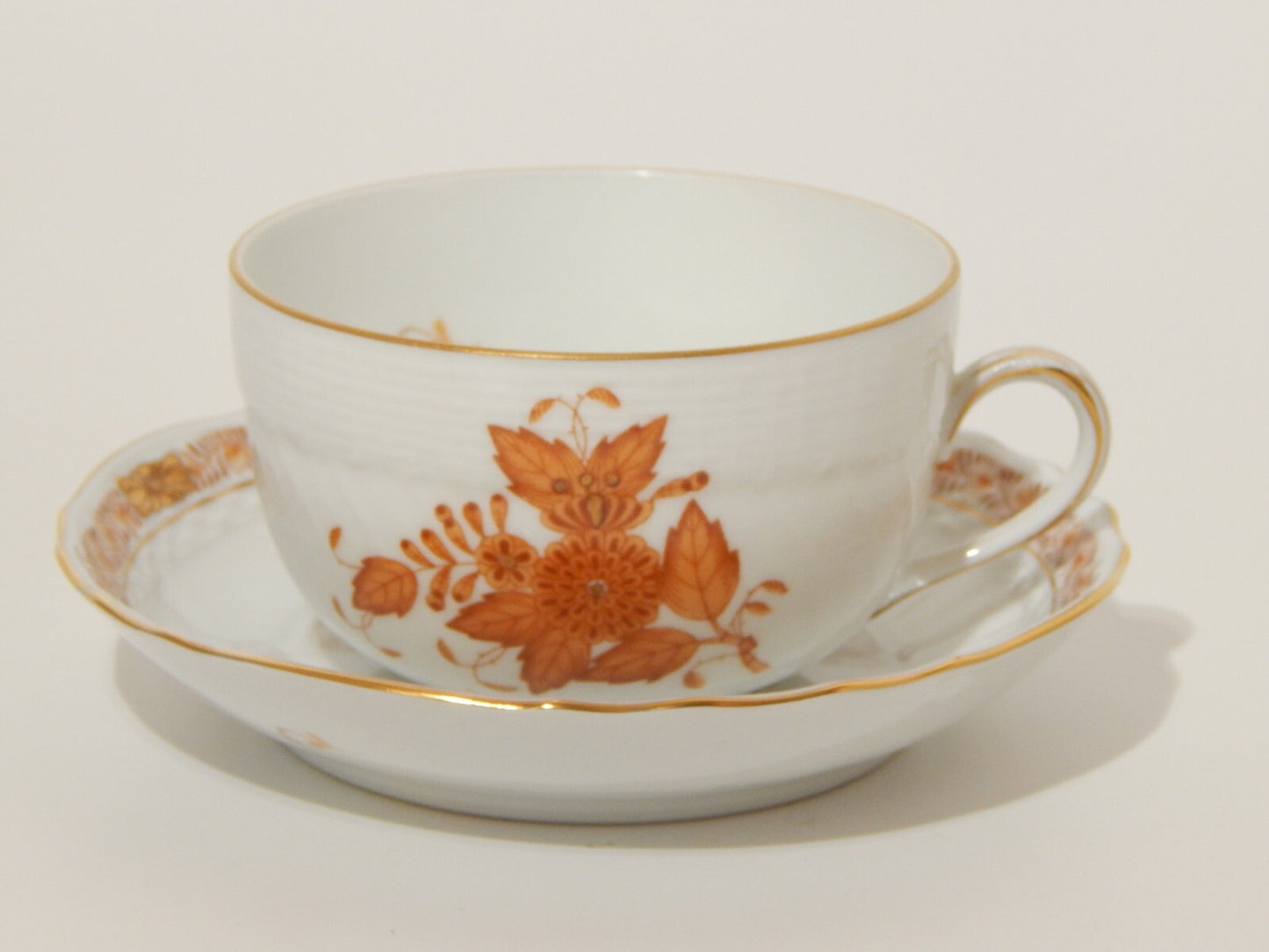 PREZIOSA PORCELLANA HEREND TAZZA TE' APPONYI CHINESE BOUQUET RUGGINE 1726