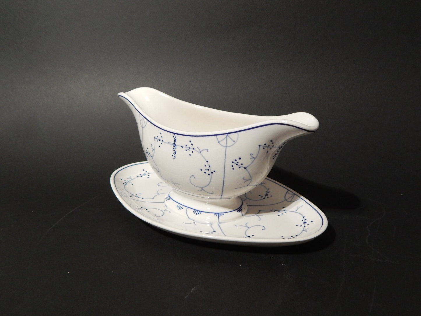 ANTICA '800 ZUPPIERA SALSIERA PORCELLANA VILLEROY&BOCH DRESDEN BLUE FLUTED