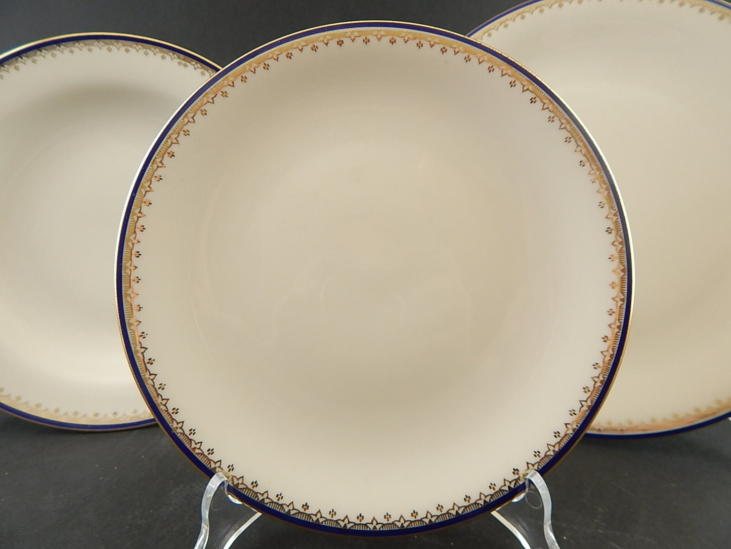 ANTICO SERVIZIO PIATTI STILE IMPERO PORCELLANA DECORO BLU E ORO BAVARIA SCHALLER